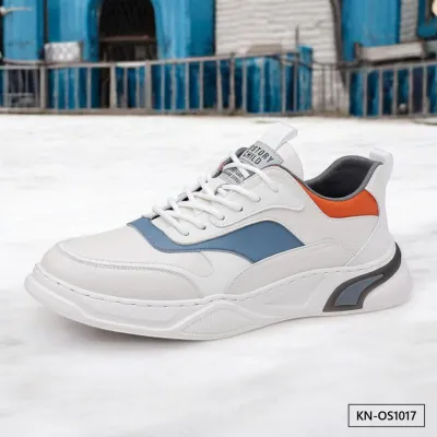 City Trek Casual Shoe